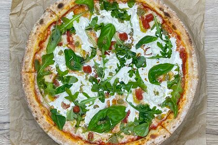 С сыром страчателла и нежной индейкой