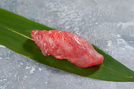 Магуро нигири