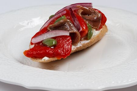 Печёный перец-анчоусы