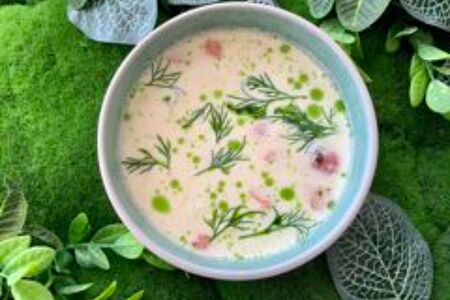 Сливочная уха с лососем и треской