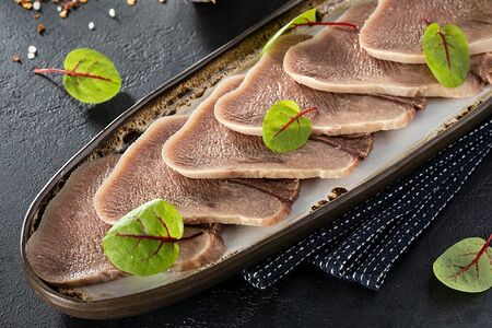 Язык говяжий с хреном