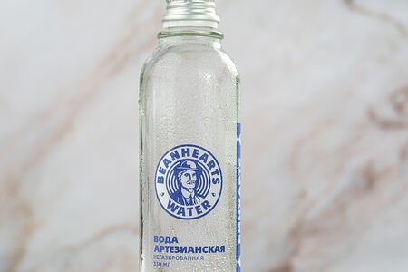 Вода артезианская