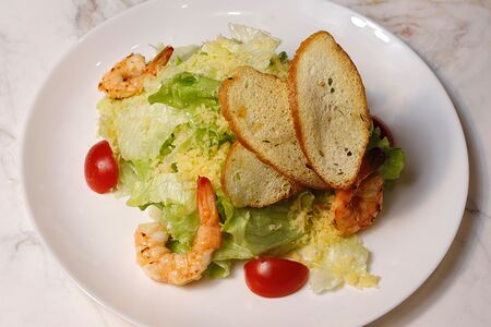 Цезарь с креветками
