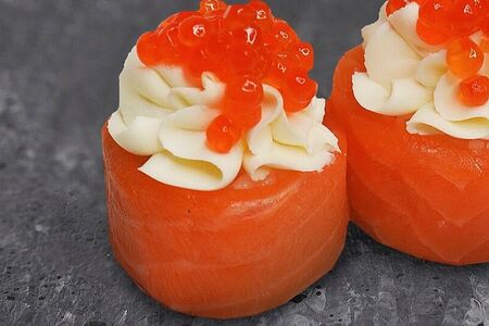 Суши Сяке икура