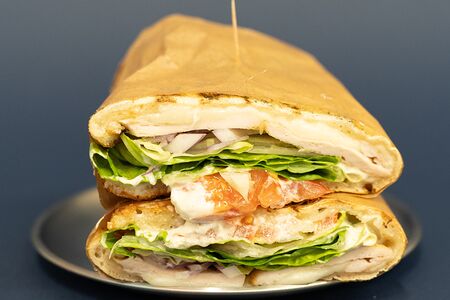 Пучча с курицей и томатами