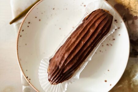 Эклеры с заварным кремом