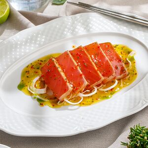 Татаки из тунца с соусом юдзу