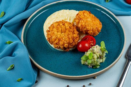 Русские Пожарские котлеты с пюре