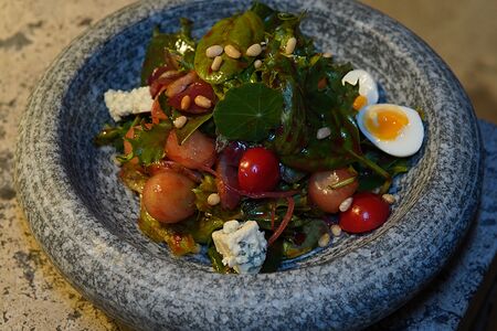 Салат с утиной грудкой