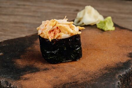 Суши спайси Камчатский краб