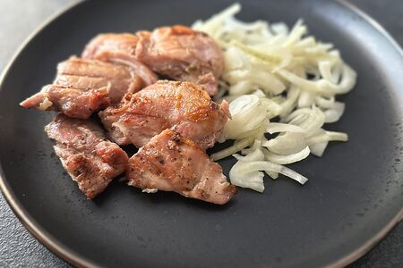 Шашлык из филе куриного бедра