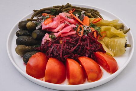 Домашние овощные соленья