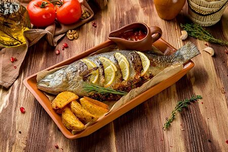 Сибас с картофелем по-деревенски