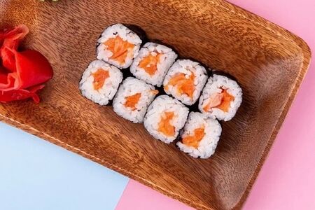 Маки-ролл с лососем