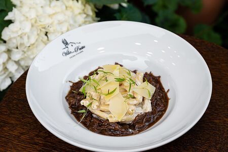 Казаречче с томлёными щечками