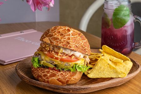 Бургер Клод 