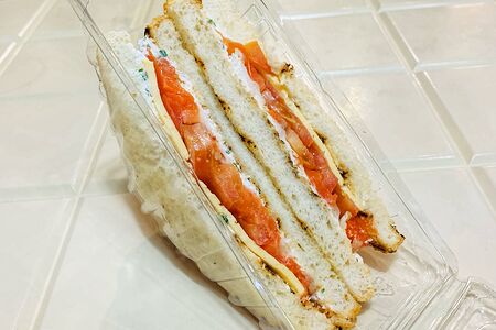 Сэндвич с лососем