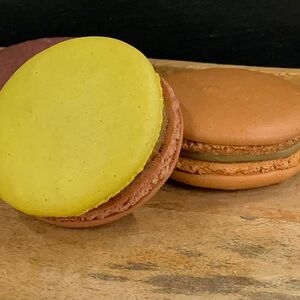 Пирожное Макаронсы