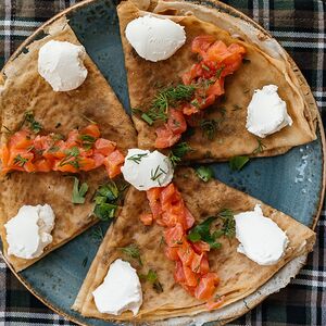 Блинчики с сёмгой и творожным сыром