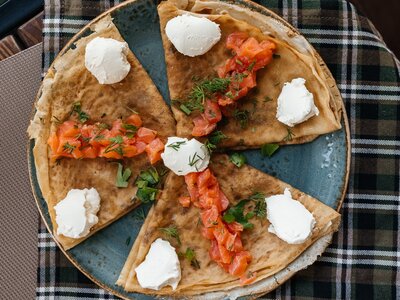 Блинчики с сёмгой и творожным сыром