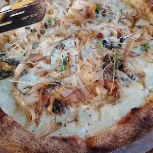 Пицца с морепродуктами