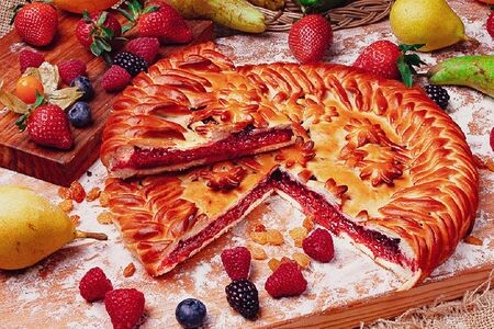 Пирог с малиной 