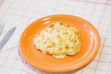 Курица с ананасом