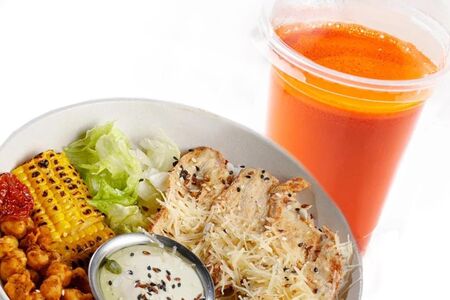 Боул с курицей и Морковь-сливки