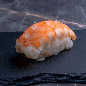 Нигири с креветкой