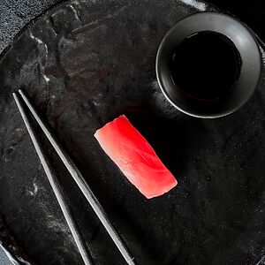  Суши с тунцом