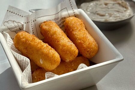 Сырные палочки