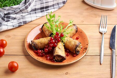 Рулеты баклажановые