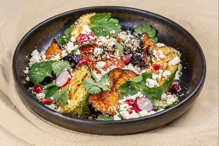 Печеные бакинские овощи на мангале