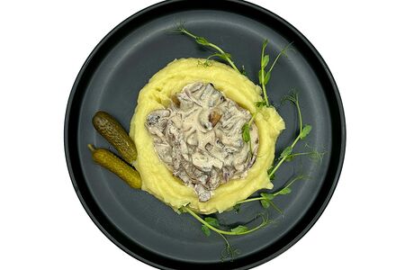 Бефстроганов