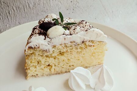 Пирожное Три молока