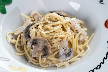 Полло и Фунги