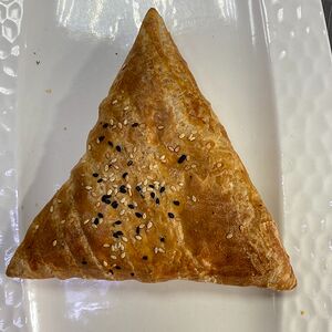 Самса треугольник