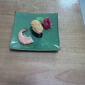 Суши Спайси сяке нигири