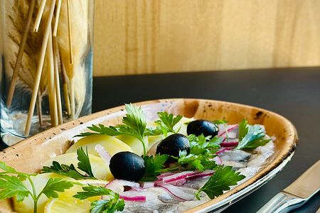 Сельдь с картофелем