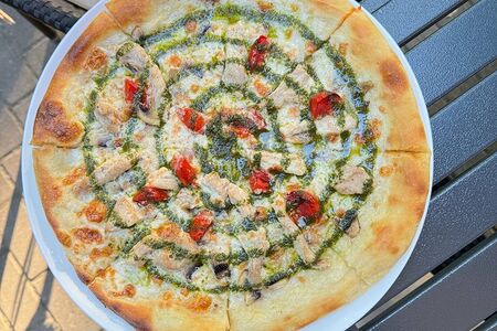 Индейка, шампиньоны, песто