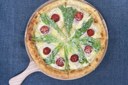 Пицца Цезарь