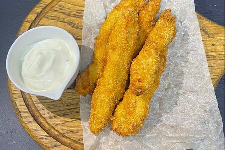 Стрипсы куриные