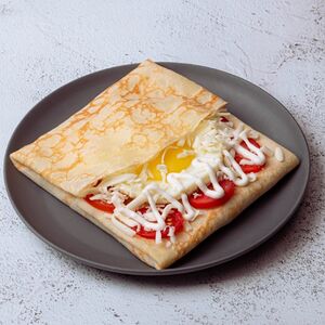 Блин с яйцом