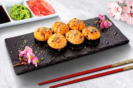 Запеченный люкс с лососем и авокадо