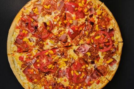 Пицца Мясной Пир 