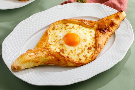 Хачапури по-аджарски