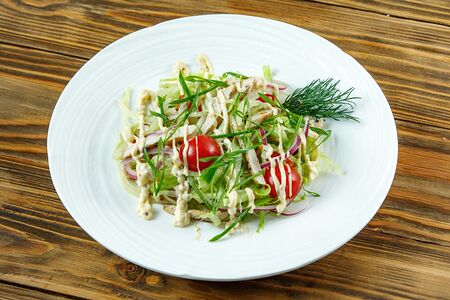 Тори Бутанику