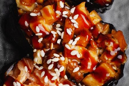 Гункан с угрем