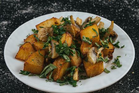 Картофель с грибами