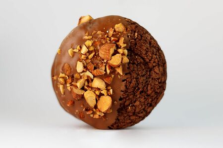 Вупи пай с варёной сгущёнкой в молочном шоколаде